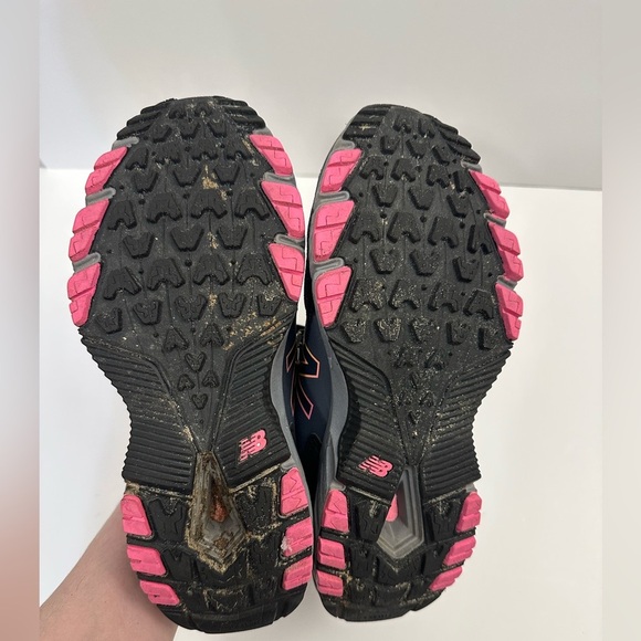New Balance Women's 510v5 Trail Running Shoe Thunder/Pink Size 7.5 - Picture 11 of 11